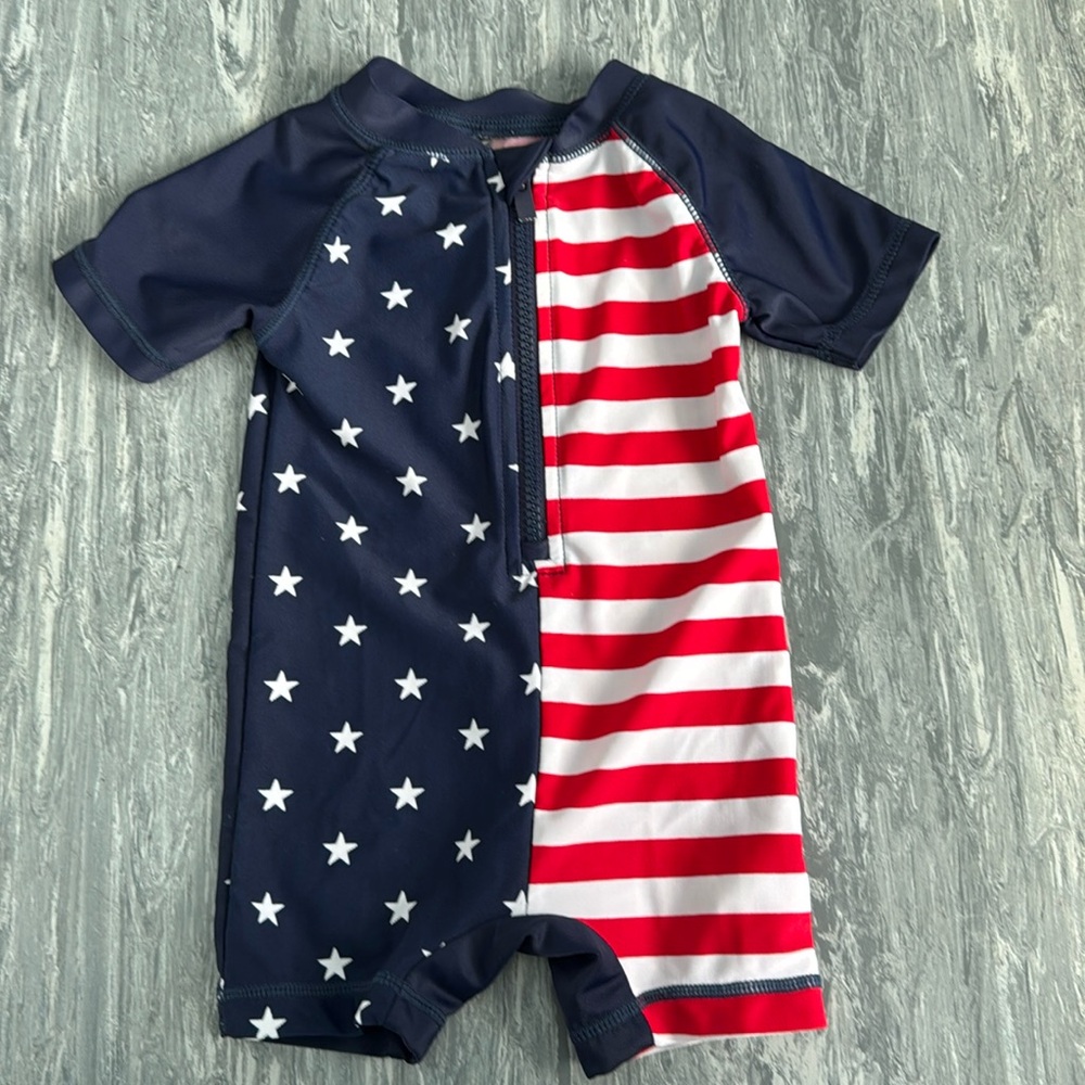 💜3/$15 Old Navy Infant Patriotic Zip Up Swimsuit